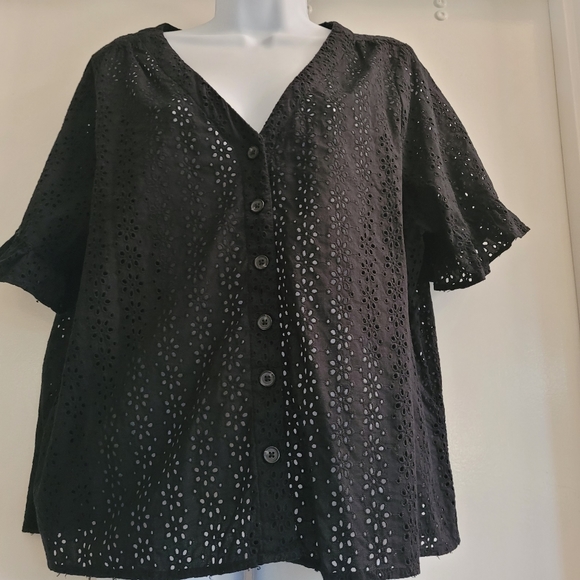 Madewell black eyelet ruffle sleeve shirt - Picture 3 of 7